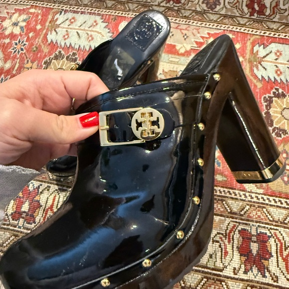 Tory Burch Patent Leather Clogs - Picture 4 of 6
